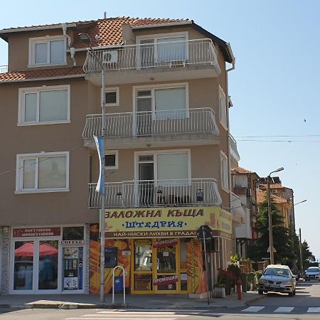 Guest House Taligarov بوموري المظهر الخارجي الصورة