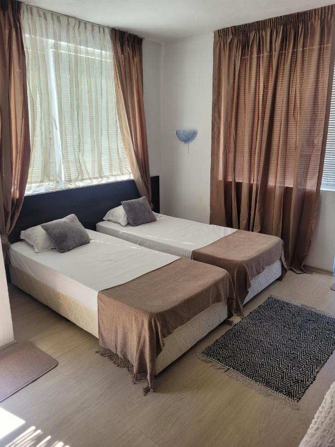 Guest House Taligarov بوموري المظهر الخارجي الصورة