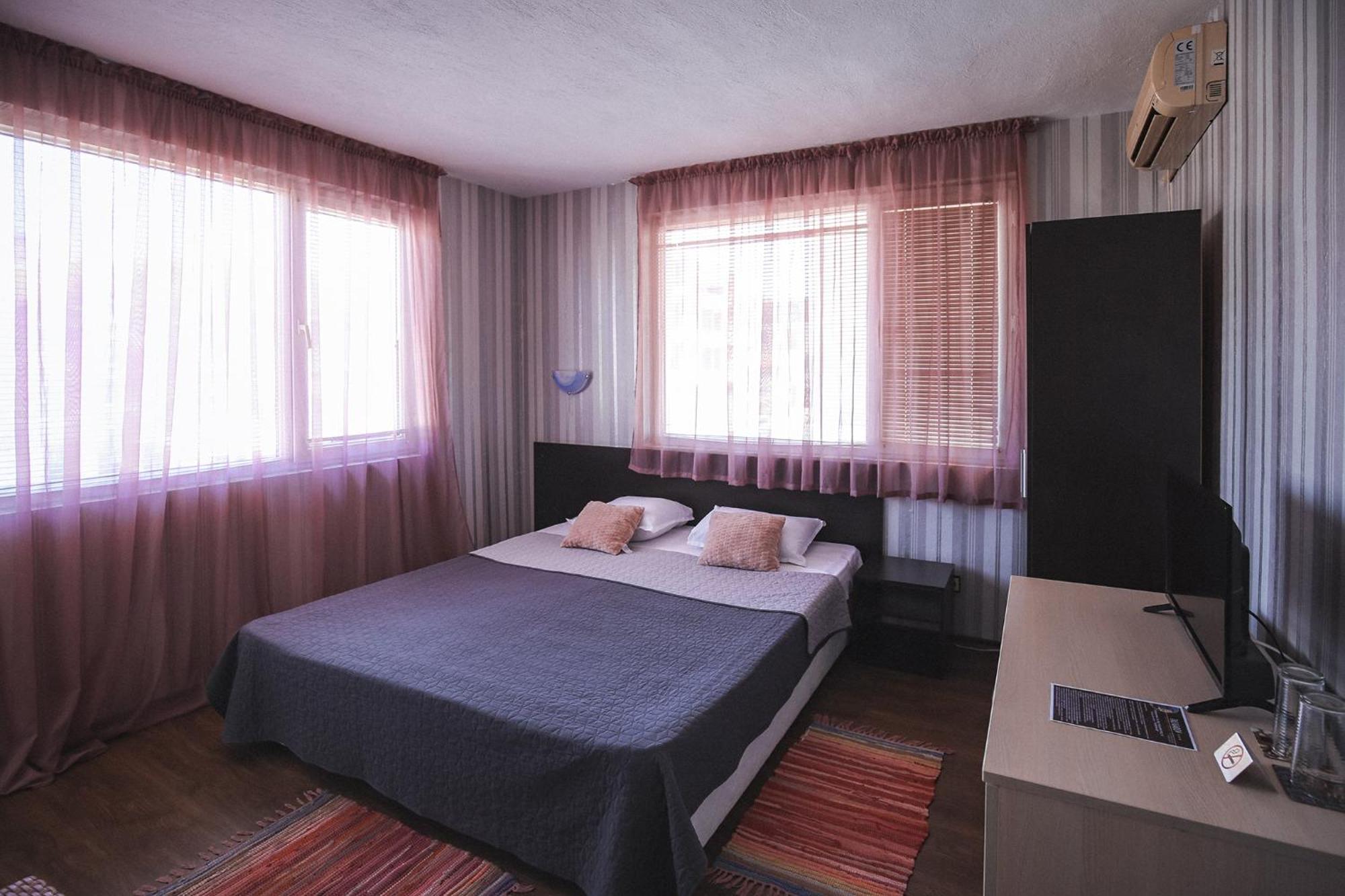 Guest House Taligarov بوموري المظهر الخارجي الصورة